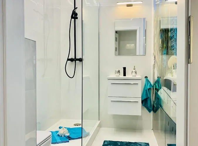 Aquarius Santorini *